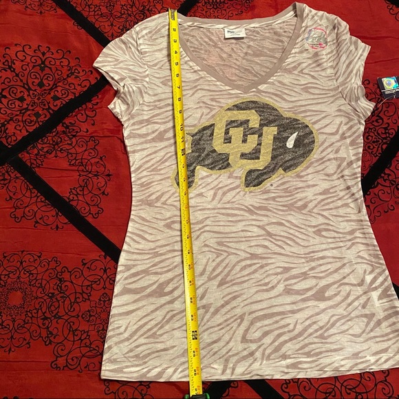 University of Colorado Zebra Striped Tee (Size L) - Picture 6 of 6